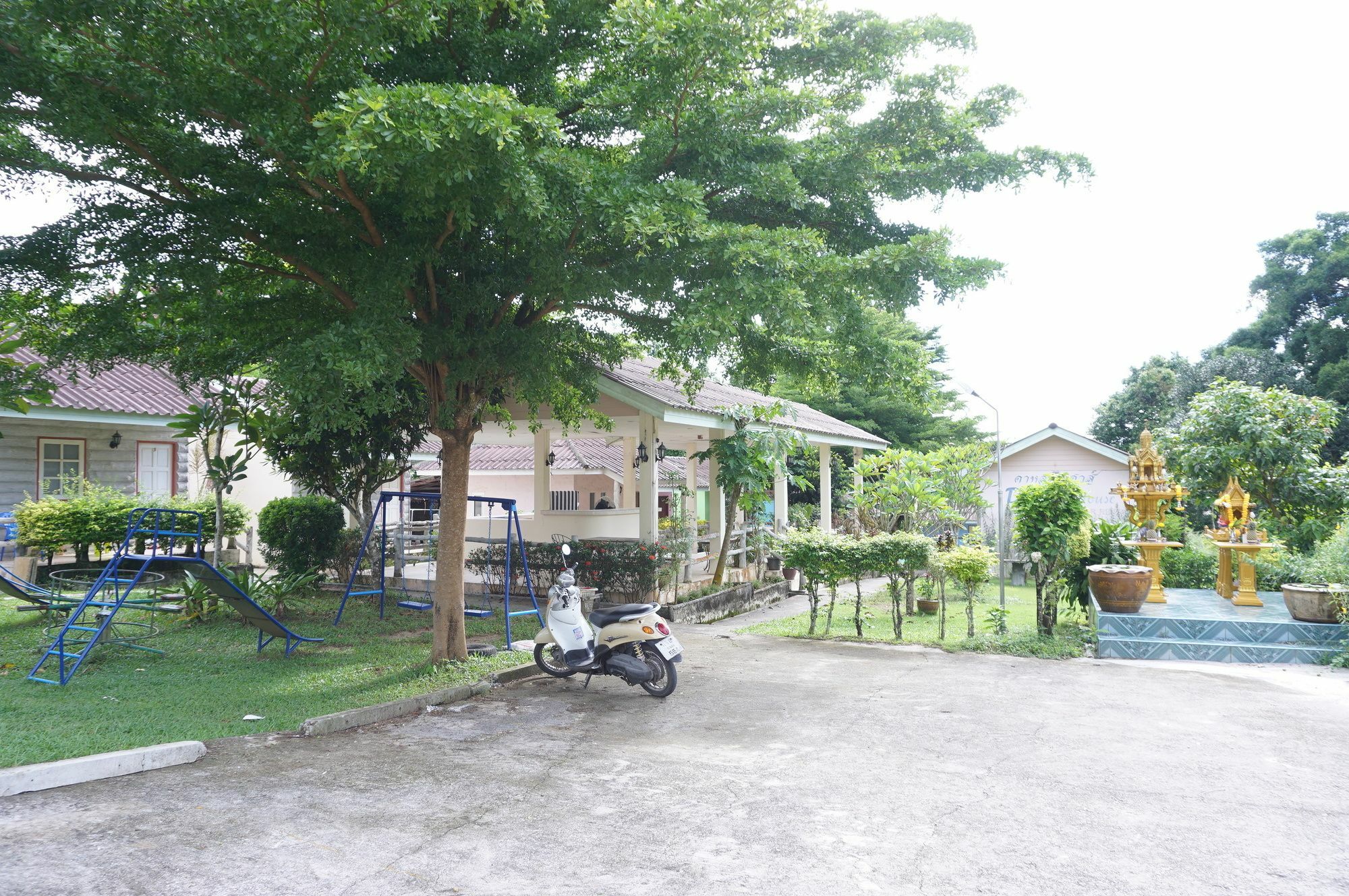 Hotel Dahla House Ranong Exterior foto